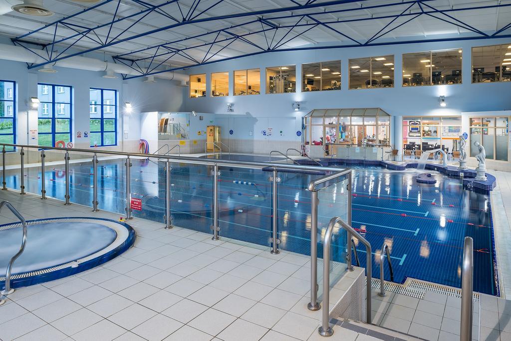 Breaffy Woods Hotel Каслбар Экстерьер фото
