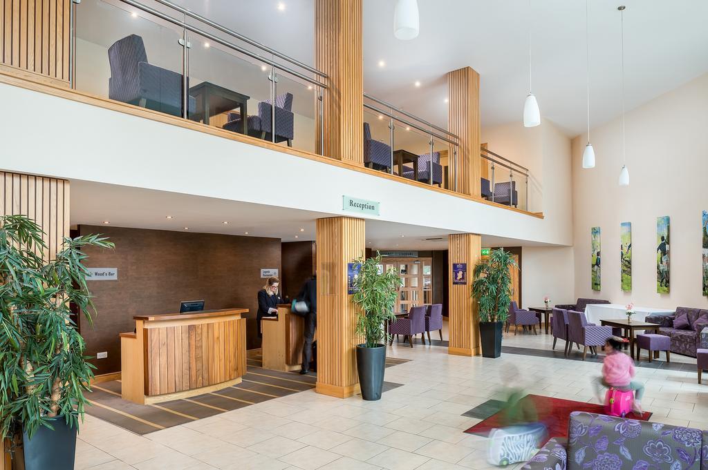 Breaffy Woods Hotel Каслбар Экстерьер фото