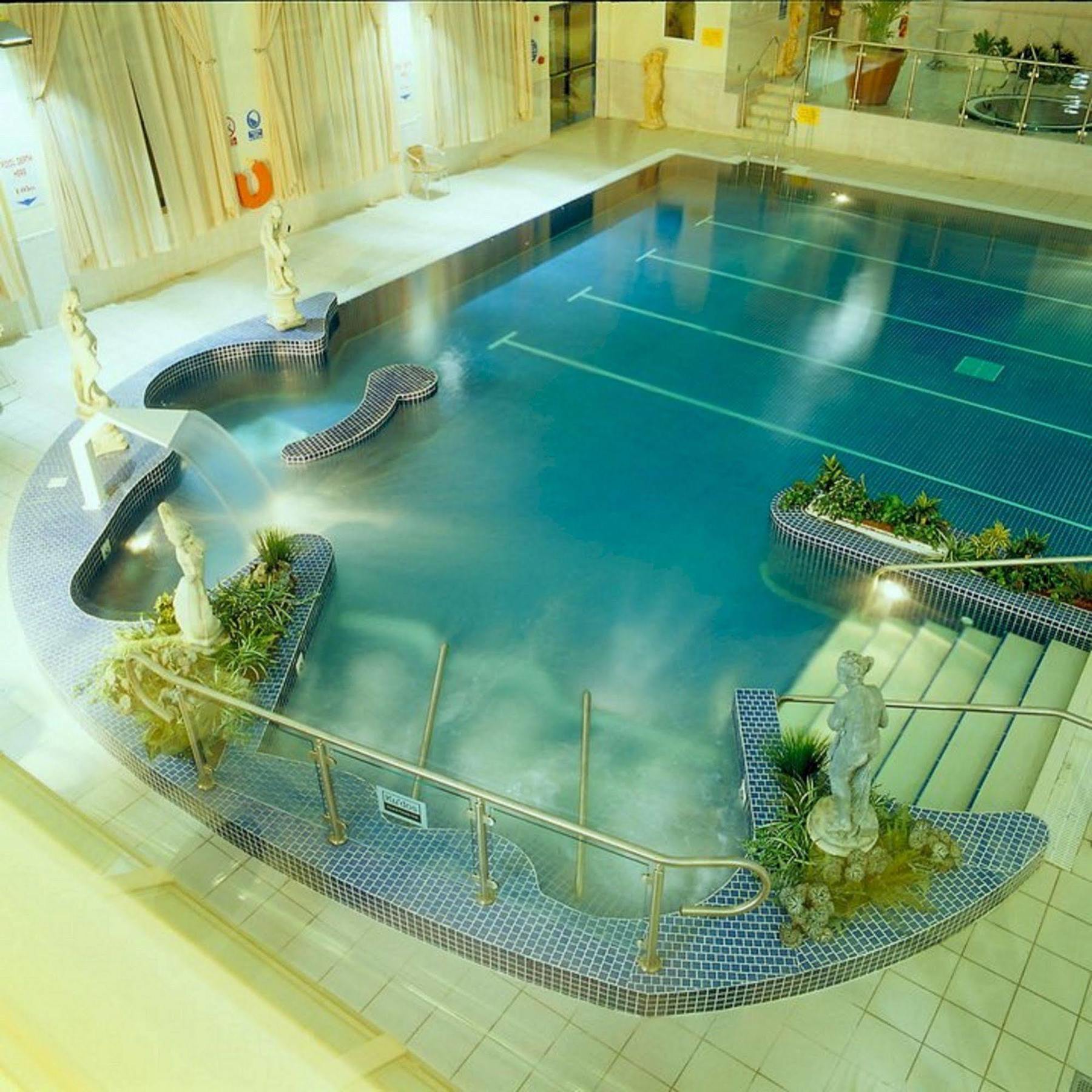 Breaffy Woods Hotel Каслбар Экстерьер фото